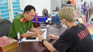 Thành phố Tây Ninh: Đẩy mạnh cấp tài khoản định danh điện tử cho công dân