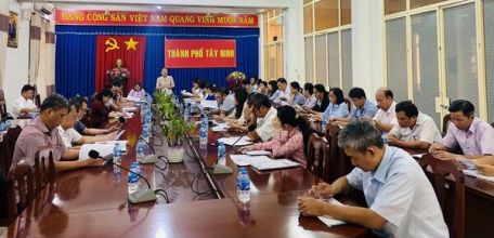 Thành phố Tây Ninh tiếp tục thực hiện có hiệu quả việc chuyển đổi vị trí công tác định kỳ đối với công chức, viên chức