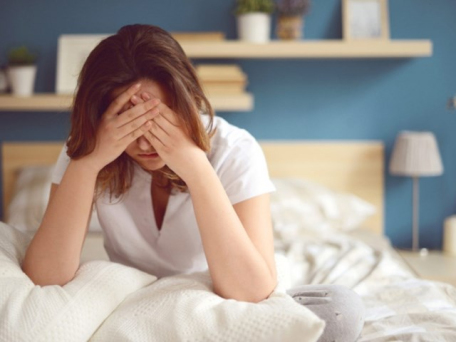 Mệt mỏi là triệu chứng thường gặp của cúm và Covid-19 (ảnh minh hoạ)