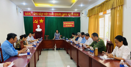 Đoàn giám sát của Thường trực HĐND Thành phố Tây Ninh giám sát tại xã Tân Bình