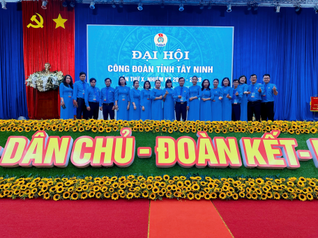Đoàn đại biểu thành phố Tây Ninh tham dự Đại hội Công đoàn tỉnh