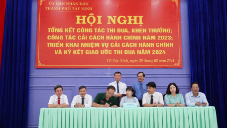 TP. Tây Ninh: Phong trào thi đua tạo động lực mạnh mẽ góp phần thực hiện thắng lợi nhiệm vụ phát triển kinh tế - xã hội