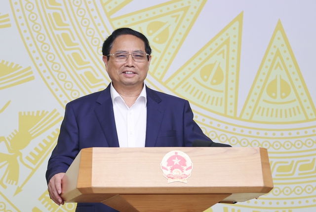 Thủ tướng Phạm Minh Chính nhấn mạnh: Chúng ta phải tiếp tục thúc đẩy chuyển đổi số trên tất cả các lĩnh vực, các cấp, các ngành, mang lại lợi ích thiết thực cho người dân và doanh nghiệp - Ảnh: VGP/Nhật Bắc